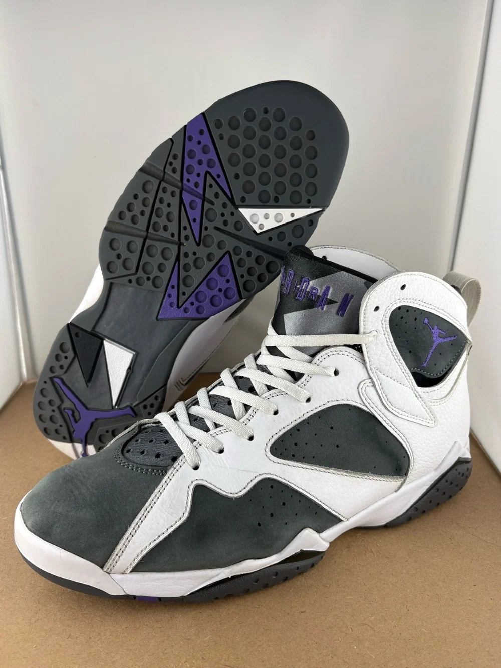Nike Air Jordan 7 Retro Flint Grey White 2021 CU9307-100 mens Size 10.5